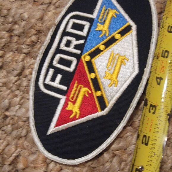 1950 Ford Motors Crest Patch Shield Heraldic Lions Shield Coat of Arms Tri-Color - Picture 8 of 9